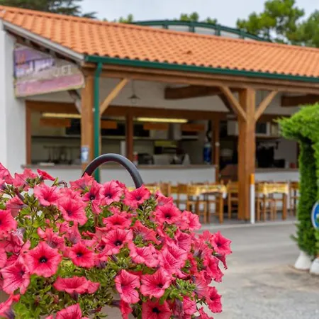 Mobil Home Avec Terrasse Pour 6 Personnes - Api-1-52-615 Kemp Notre-Dame-de-Monts